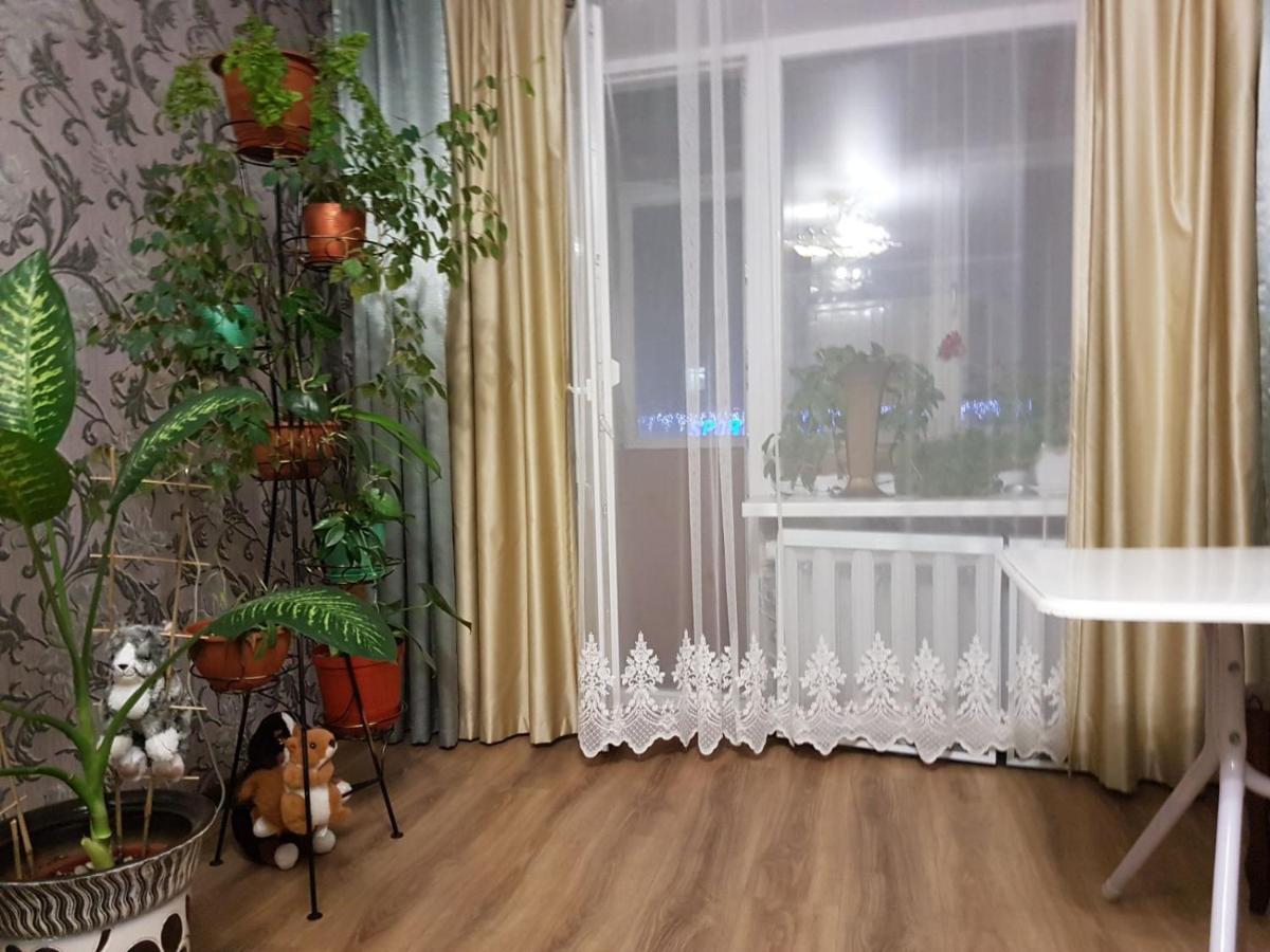 2Х Комнатная С Ремонтом В Центре.Renovated, Center Apartment Khmel'nyts'kyy Exterior photo